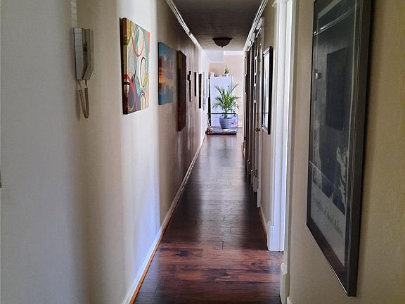 3rd image of 402 W 31st St #1B