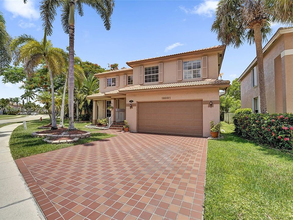 1st image of 16091 La Costa Dr