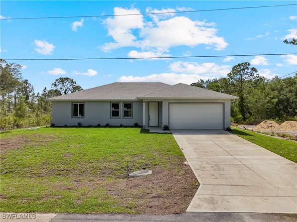 1403 Edison Ave, Lehigh Acres, FL 33972