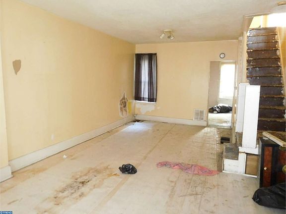 4th image of 849 E Willard St
