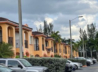 8771 NW 106th Ln, Hialeah, FL 33018