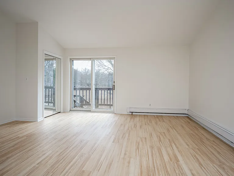 14 Deane Pl — Photo 24