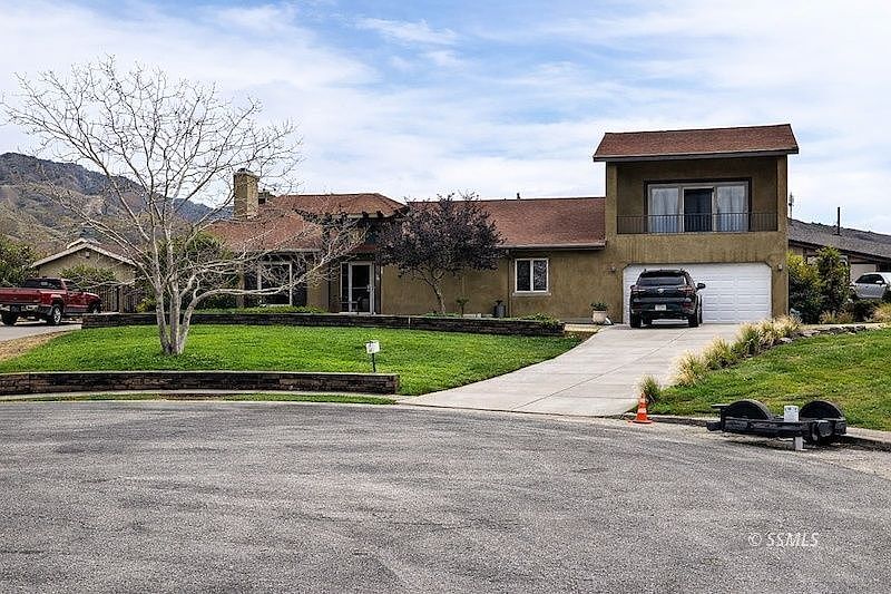 1st image of 4325 Chapala St