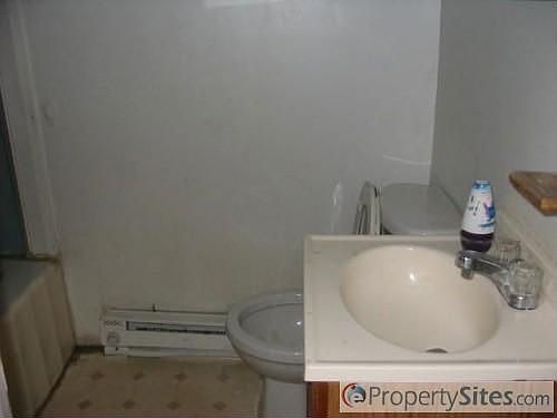 4th image of 1228 Lindsay Ave