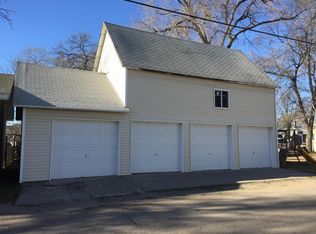 116 2nd St SW, Watertown, SD 57201