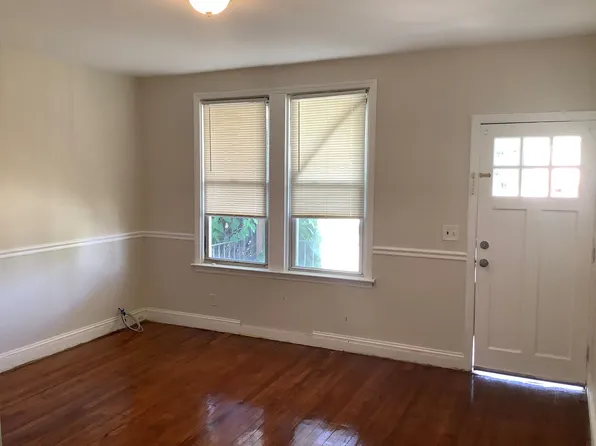 2801 Fleetwood Ave, Baltimore, MD 21214