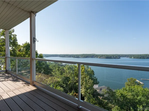 56 Emerald Bay Dr Unit 2A, Lake Ozark, MO 65049