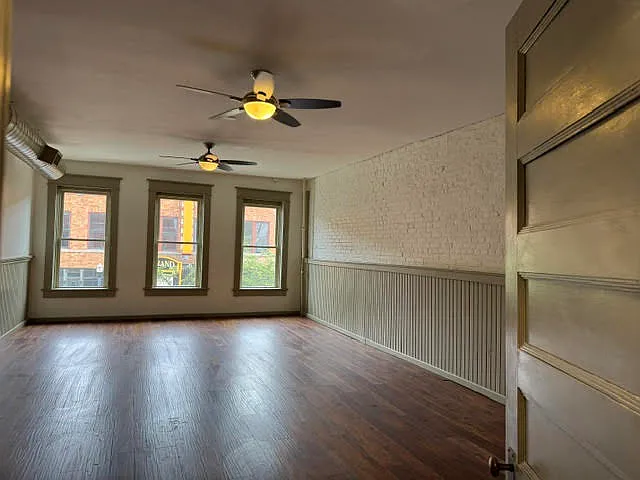 4 bed, 2.5 bath, $2,700 — Photo 4