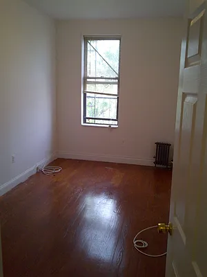 Rented by Triad Partners LLC | media 9