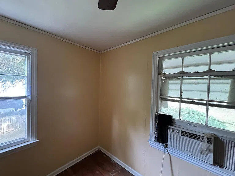 20441 Five Points St — Photo 7