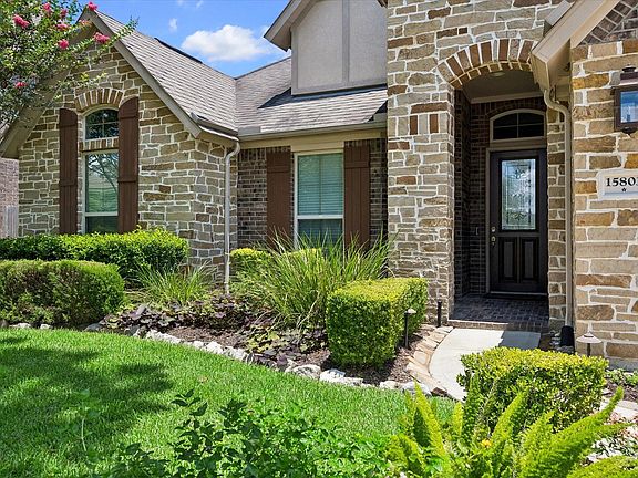 4th image of 15803 Graham Spring Ln