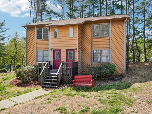 21 Lionel Pl APT A, Asheville, NC 28806