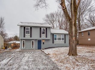 8405 E 110th St, Kansas City, MO 64134