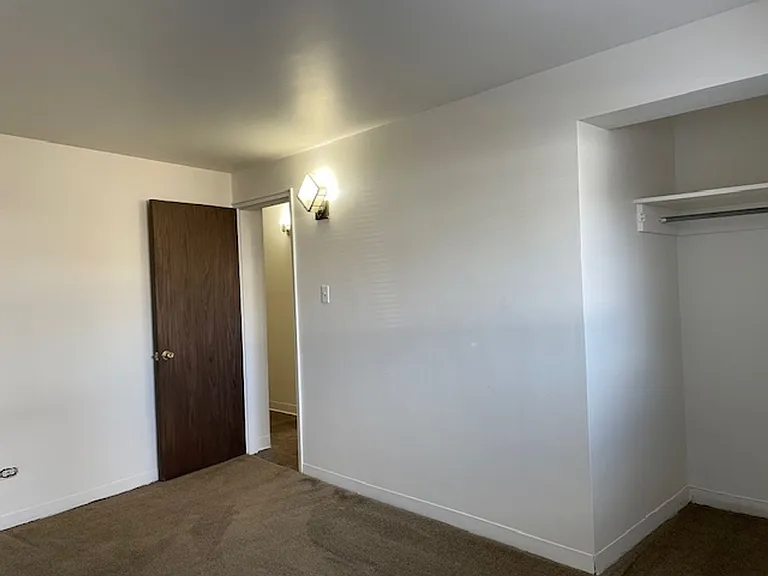 2910 E 12th St #2A — Photo 7