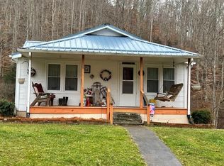 1119 Sinks Rd, Sneedville, TN 37869