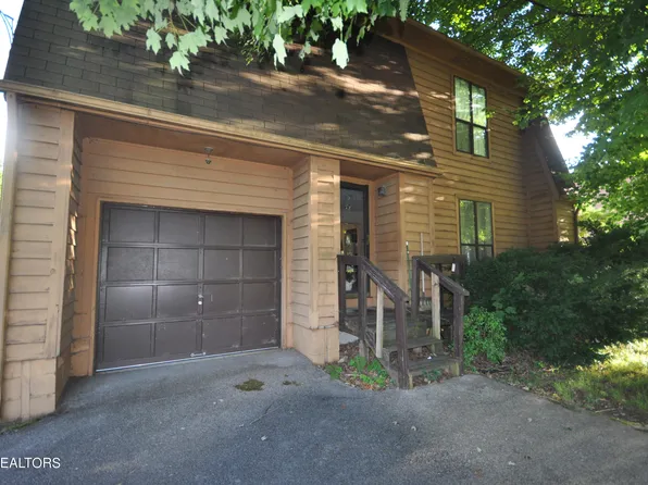 560 Ritz View Dr, Blaine, TN 37709