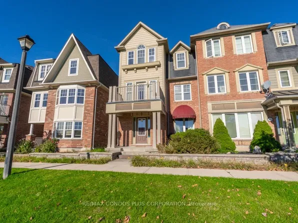258 Magurn Ln, Milton, ON L9T 7C5