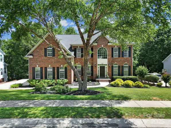 705 Drew Ave, Fort Mill, SC 29708