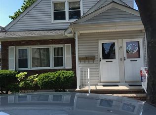 19 Norcroft Rd, Jersey City, NJ 07305