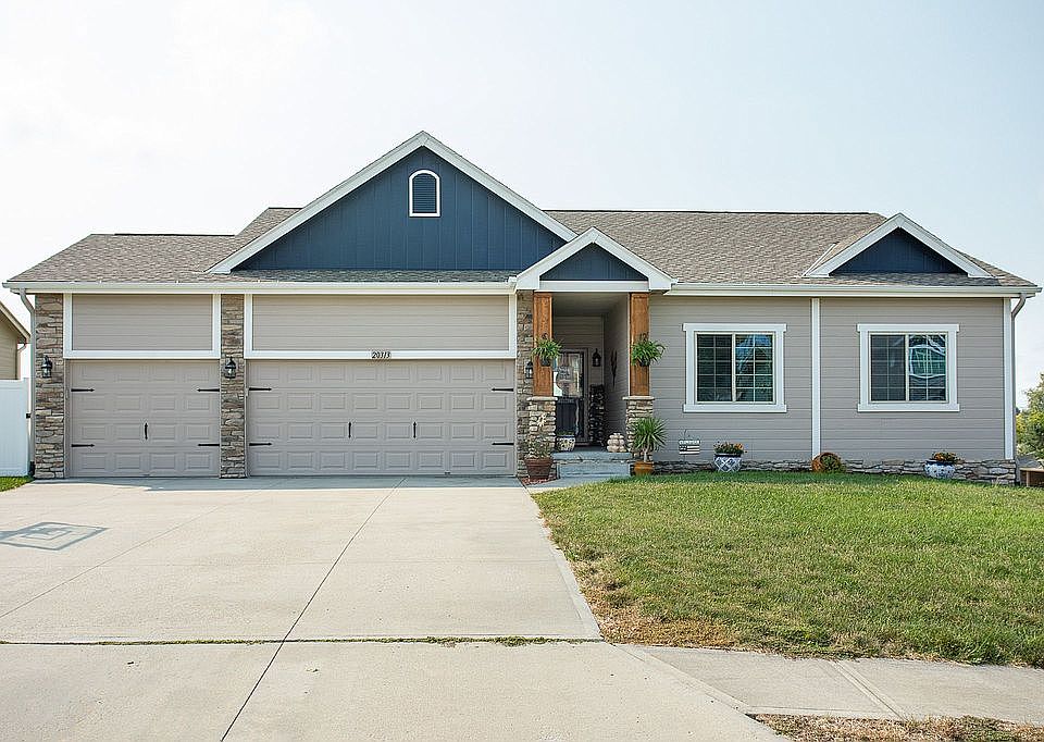 1st image of 20313 Crystal Ave