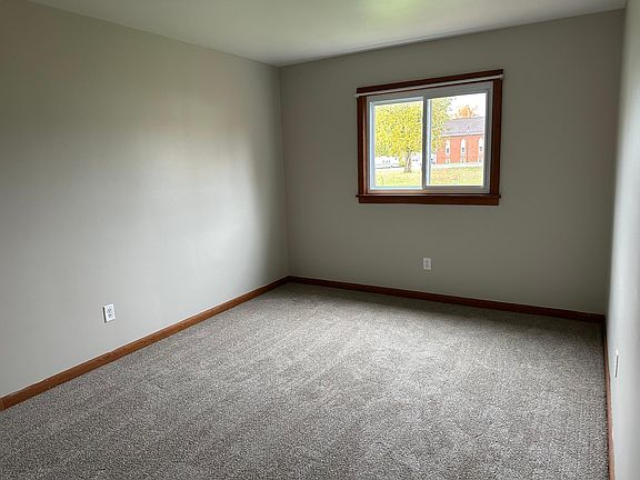 5th image of 205 N Cherry St #1