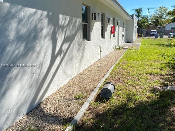 3rd image of 4023 SW 19th St #D