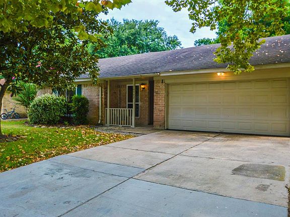 4th image of 10902 White Oak Bend Dr