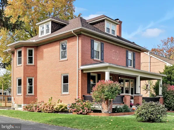 28 Charles Rd, Lancaster, PA 17603