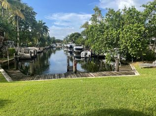 500 SW 15th St APT 3, Pompano Beach, FL 33060