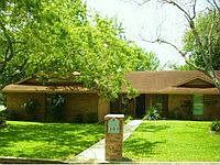 1st image of 301 Briarwood Dr