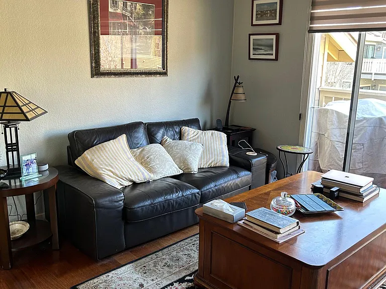 116 Shoreline Ct — Photo 6