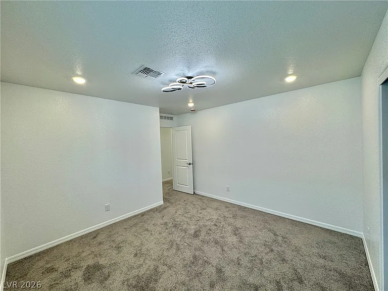5772 Yellow House St — Photo 48