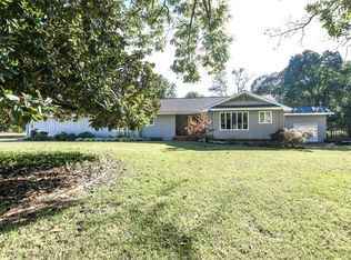 13279 Saint Andrews Dr, Siloam Springs, AR 72761