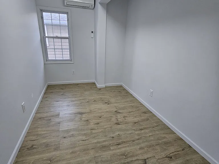 4229 Richmond Ave #1 — Photo 5