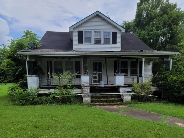 516 E 12th St, Benton, KY 42025