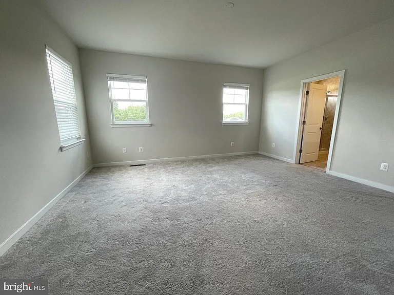 2328 Hawkshill Dr — Photo 22