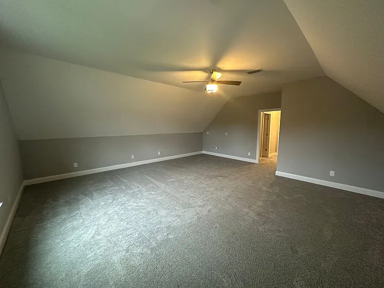 514 Sapphire Dr — Photo 40