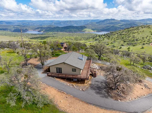 9278 Lazo Way, La Grange, CA 95329