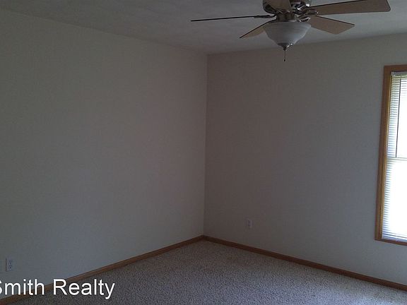 4th image of 2617 N Wuthering Hills Dr