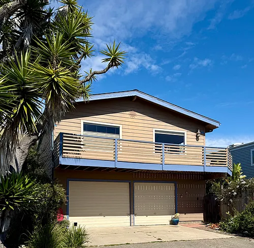 2870 Fir Ave Photo 1