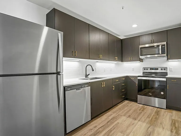 Unit B: Kitchen