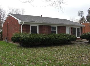 11013 Torrington Rd, Louisville, KY 40272