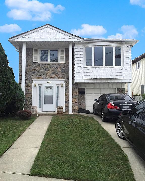 1st image of 160 Rockville Ave