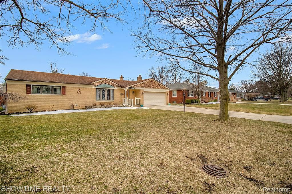 16390 Gordon Ave, Fraser, MI 48026 Zillow