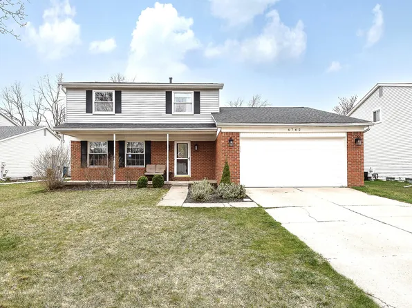 6742 Robison Ln, Saline, MI 48176