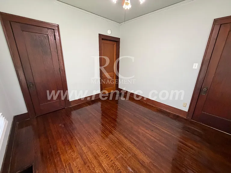 24 Bremer Ave — Photo 13