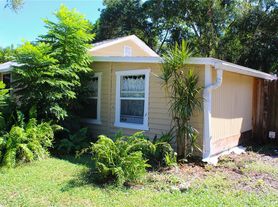 4225 Old Bradenton Rd, Sarasota, FL
