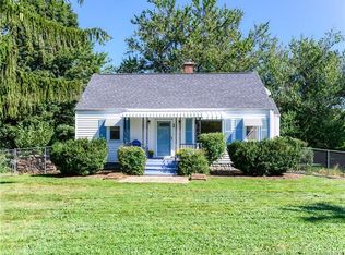 59 Cedar Hill Rd, Asheville, NC 28806