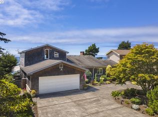 1620 Park Loop W, Tillamook, OR 97141