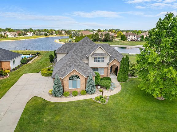 2nd image of 51380 Coveside Dr